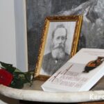В Картинной галерее рассказали о керченском историке В. Шкорпиле.