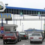 (Русский) Граница Крыма с Украиной открыта для свободного проезда
