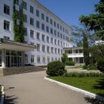 Парламент передал в управление Минобразования Крыма пять учебных заведений
