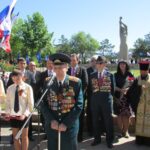 (Русский) В Симферополе прошел митинг, посвященный 69-й годовщине Победы