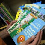 В Крыму школьники начинают обучение по образовательным стандартам РФ и с новыми учебниками