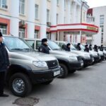 Крымским участковым вручили ключи от новых «Патриотов»