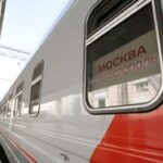Поезд Симферополь — Москва в обход Украины отменять не будут