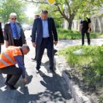 Власти Симферополя отказались платить подрядчику за некачественный ремонт дороги