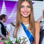 (Русский) Представительница Севастополя победила в конкурсе "Российская красавица-2015"